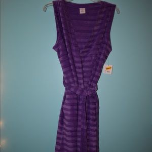 Sleeveless robe/ pool coverup